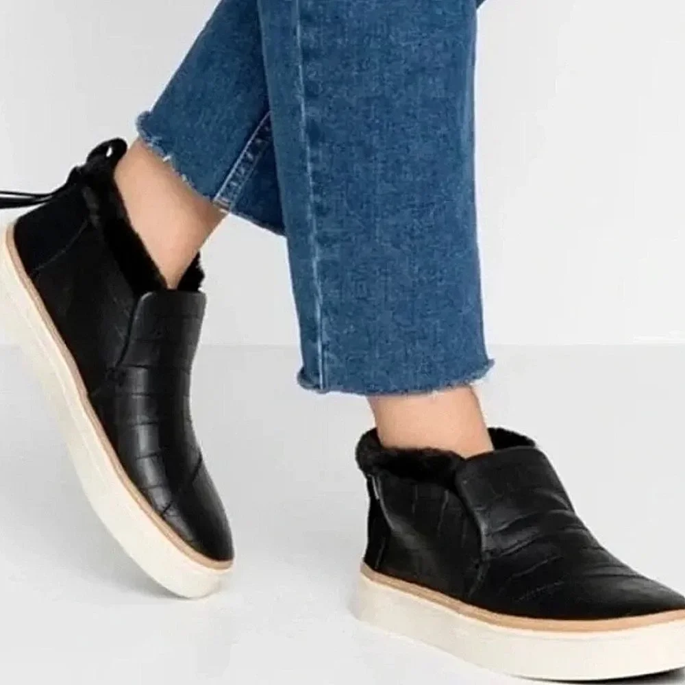 TOMS Paxton Black Croc Embossed Leather Faux Fur Lined Slip-on Sneakers